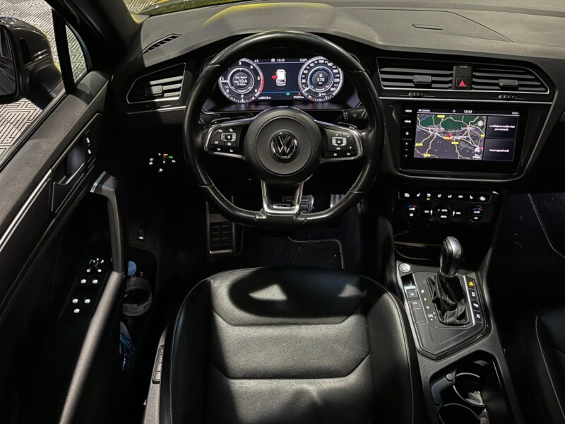 VOLKSWAGEN TIGUAN 2.0 TDI 150 R-LINE TO / APPLE CARPLAY / COCKPIT