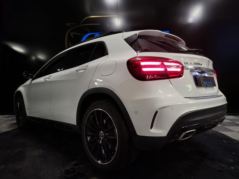 MERCEDES GLA 200D CDI 136cv 7G-DCT FASCINATION PACK AMG /TOIT OUVRANT+HARMAN KARDON/