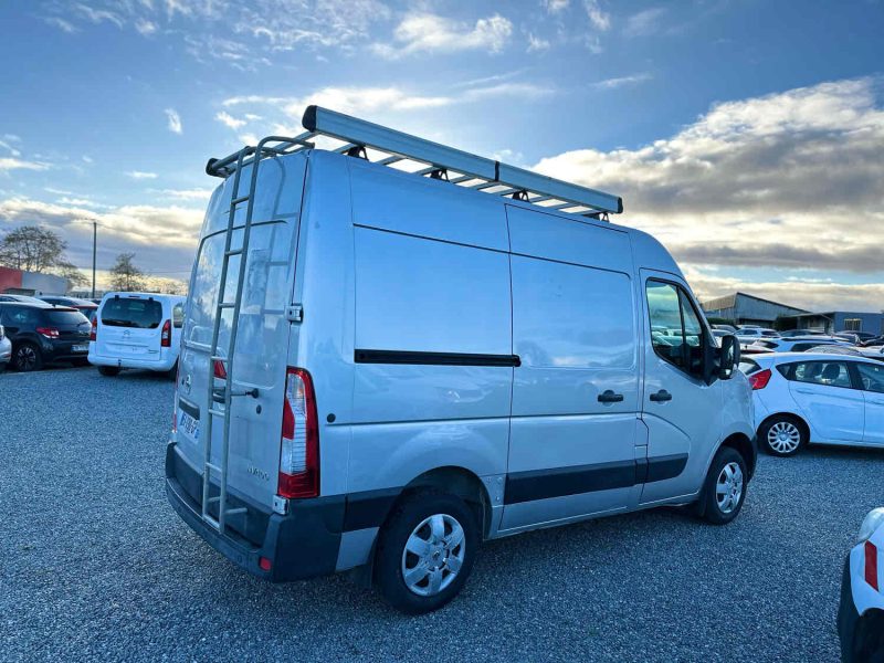 NISSAN NV400 Camionnette 2017