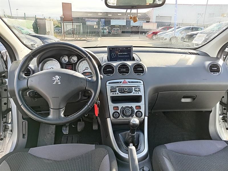 PEUGEOT 308 SW I 2012