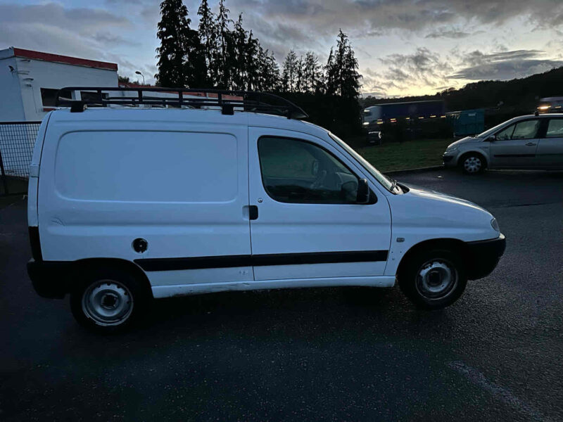 PEUGEOT PARTNER Camionnette/Monospace 2002