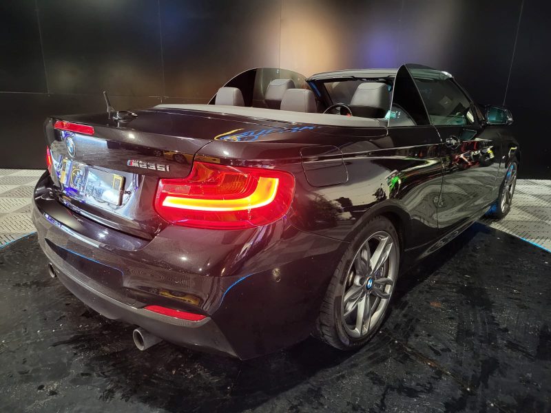 BMW SERIE 2 Cabriolet M235i 326cv BVA // SIEGES CHAUFFANT/RADAR-AV-AR/SONO HARMAN-KARDON