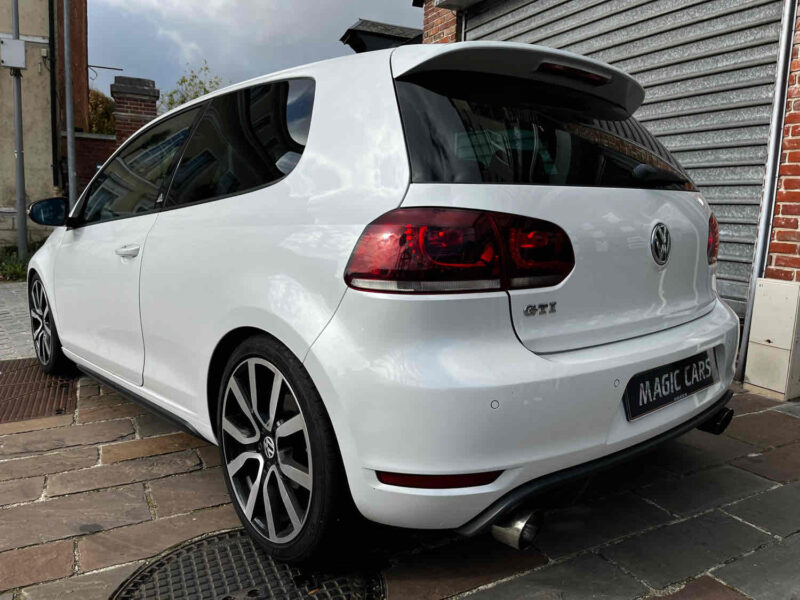 VOLKSWAGEN GOLF VI  GTI