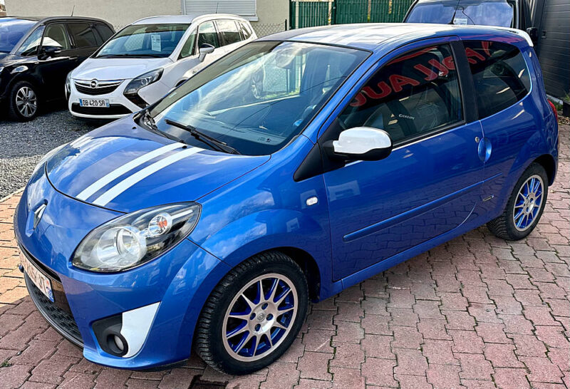 RENAULT TWINGO II 2011