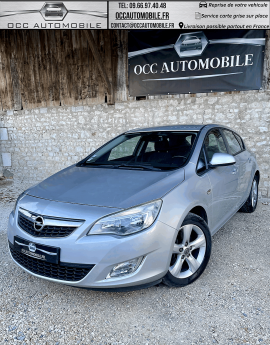 OPEL ASTRA J 2012