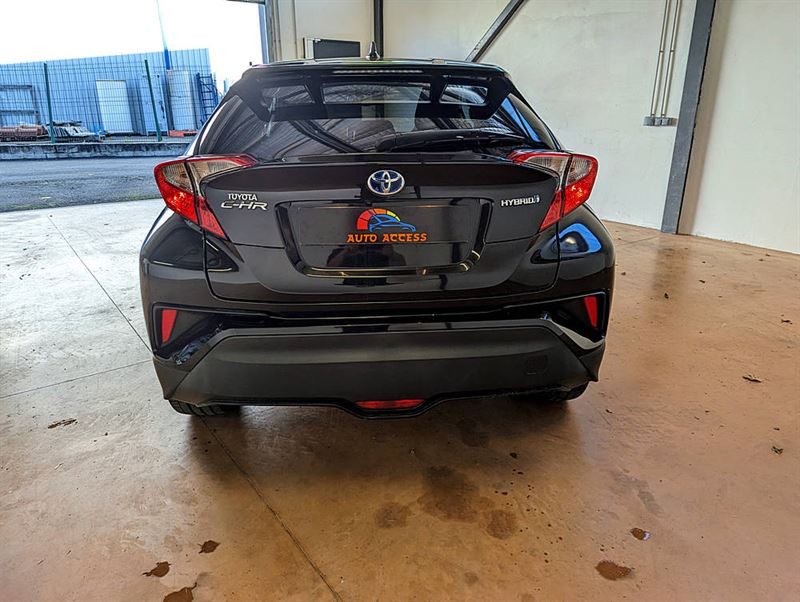 TOYOTA C-HR phase 2 1.8 HYBRIDE 122 GRAPHIC