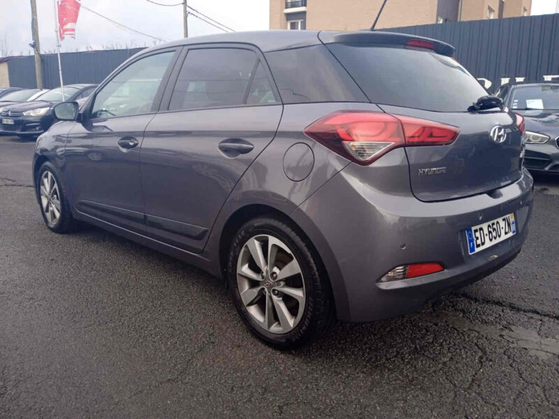 HYUNDAI i20 II 2016