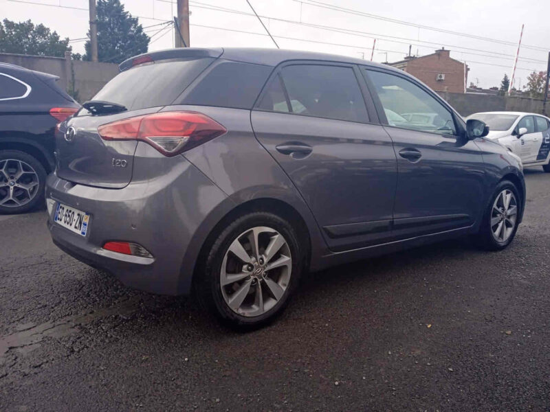 HYUNDAI i20 II 2016