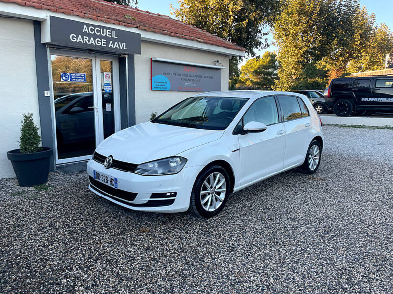 VOLKSWAGEN GOLF VII 2015