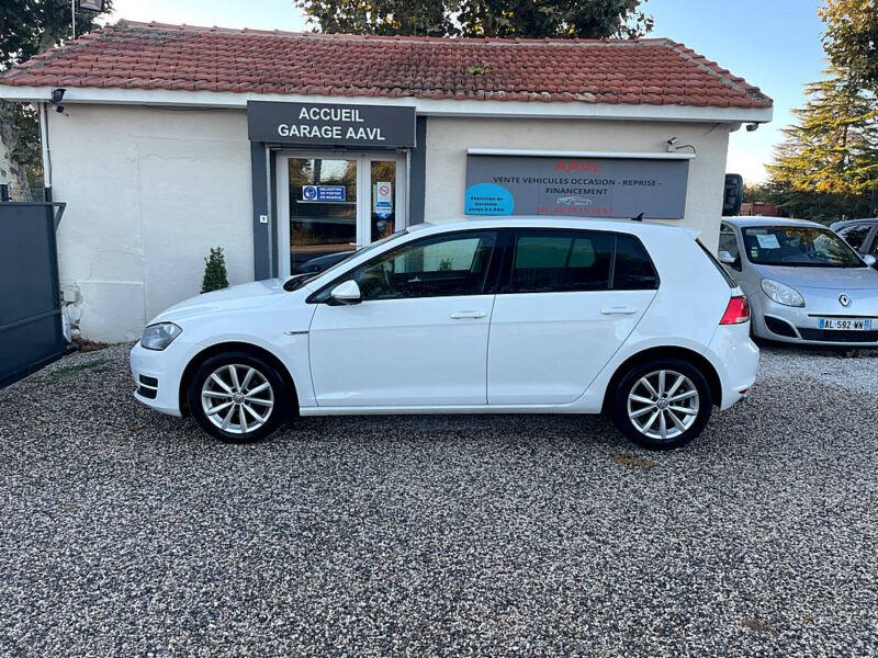 VOLKSWAGEN GOLF VII 2015