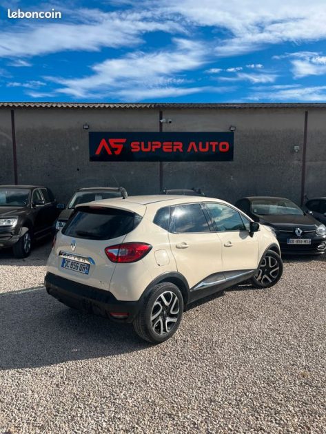 RENAULT CAPTUR II 2020