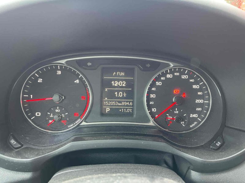 AUDI A1 1.6 TDI 90 S-LINE DSG