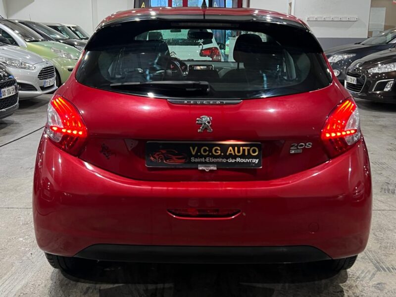 PEUGEOT 208 I 2013