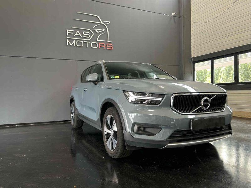 VOLVO XC40 2020