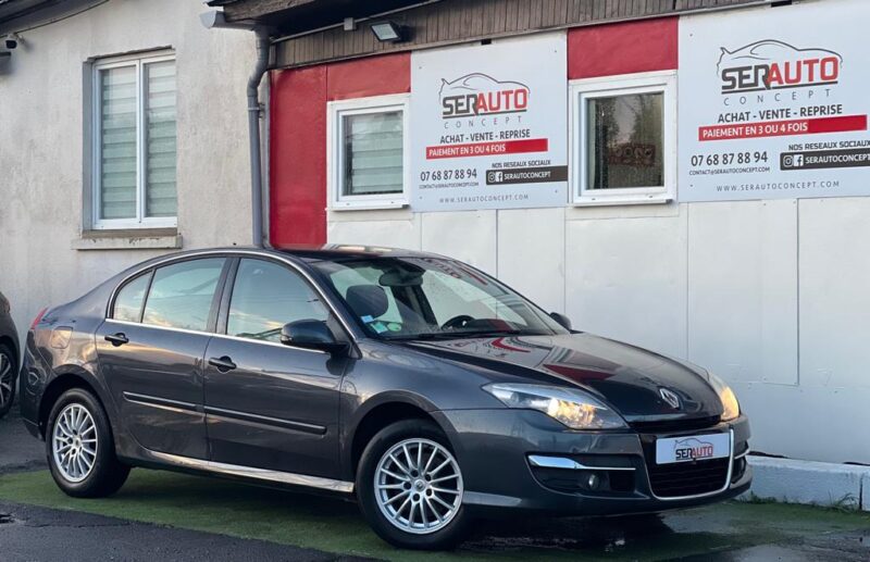 RENAULT LAGUNA III 2012