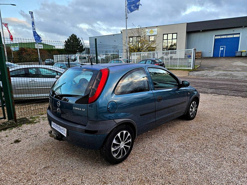 OPEL CORSA C 2001