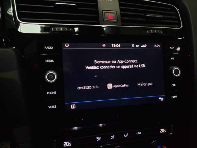 VOLKSWAGEN GOLF VII 2.0 TDI 150cv Carat DSG7 // APPLE CARPLAY/TOIT OUVRANT/CAMERA DE RECUL