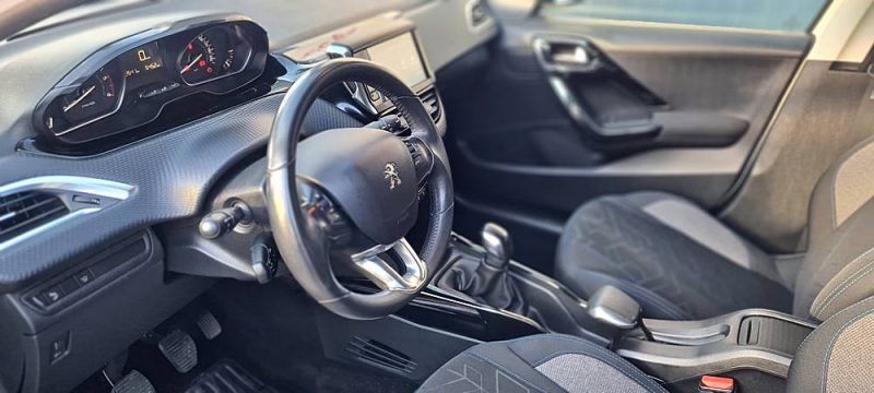 PEUGEOT 2008 I 2019