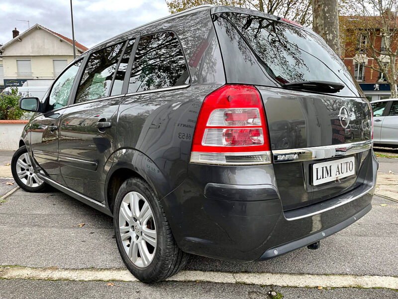 OPEL ZAFIRA 2012