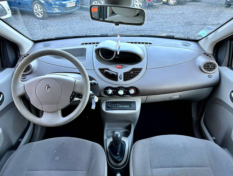 RENAULT TWINGO II 2010