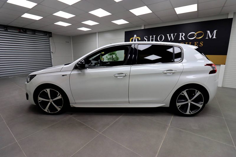 PEUGEOT 308 II 2015