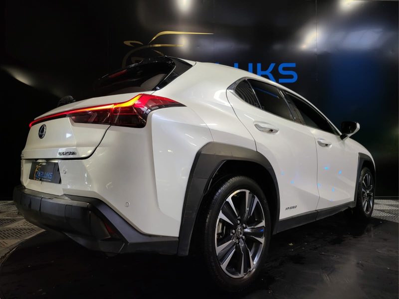 LEXUS UX 250h 184cv PREMIUM EDITION / SUIVI LEXUS / CARPLAY / CAMERA