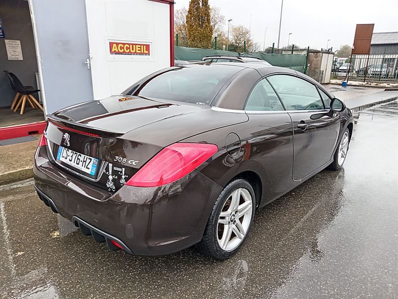 PEUGEOT 308 CC 2011