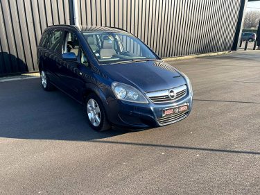 OPEL ZAFIRA 2012