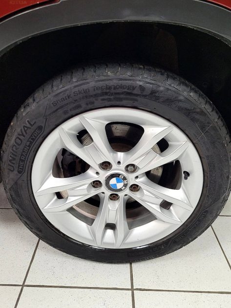 BMW X1 xDrive 18 d 143