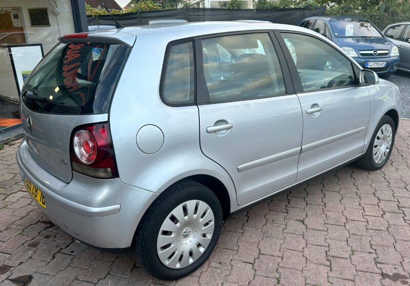 VOLKSWAGEN POLO 2007