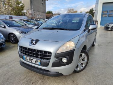 PEUGEOT 3008 Monospace 2012