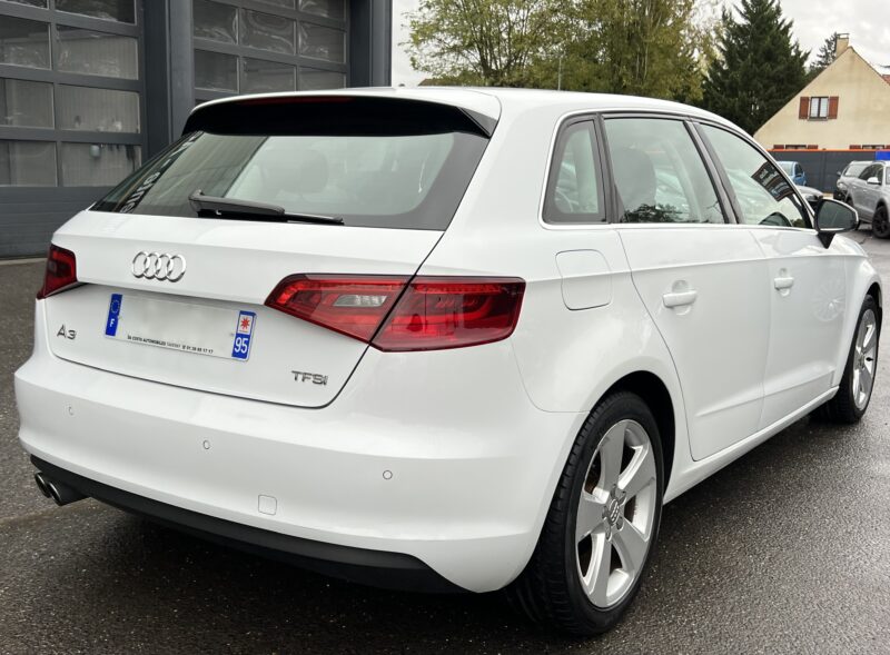 AUDI A3 III SPORTBACK 1.4 TFSI COD 140 Cv 1ERE MAIN / ORIGINE FRANCE CRIT AIR 1 - GARANTIE 1 AN