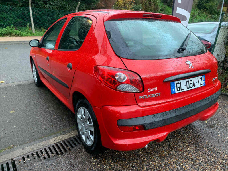 PEUGEOT 206+ 1.1i 60CV