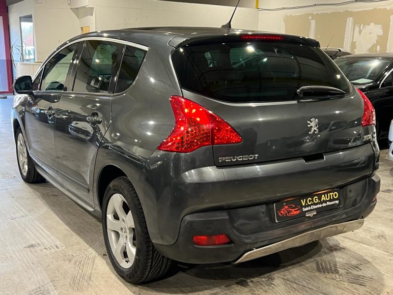 PEUGEOT 3008 Monospace 2012