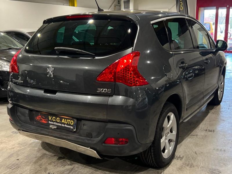 PEUGEOT 3008 Monospace 2012