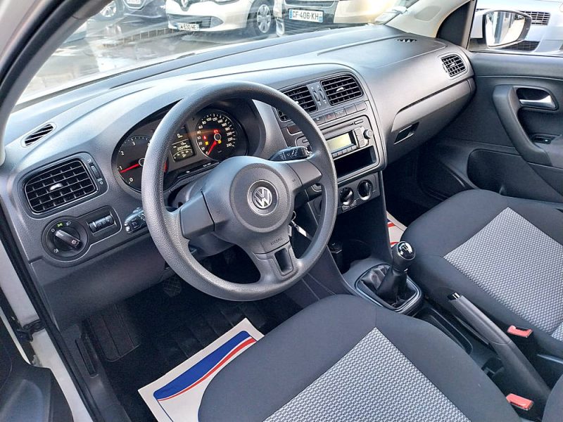 VOLKSWAGEN POLO V 1.2 TDI 75 Concept