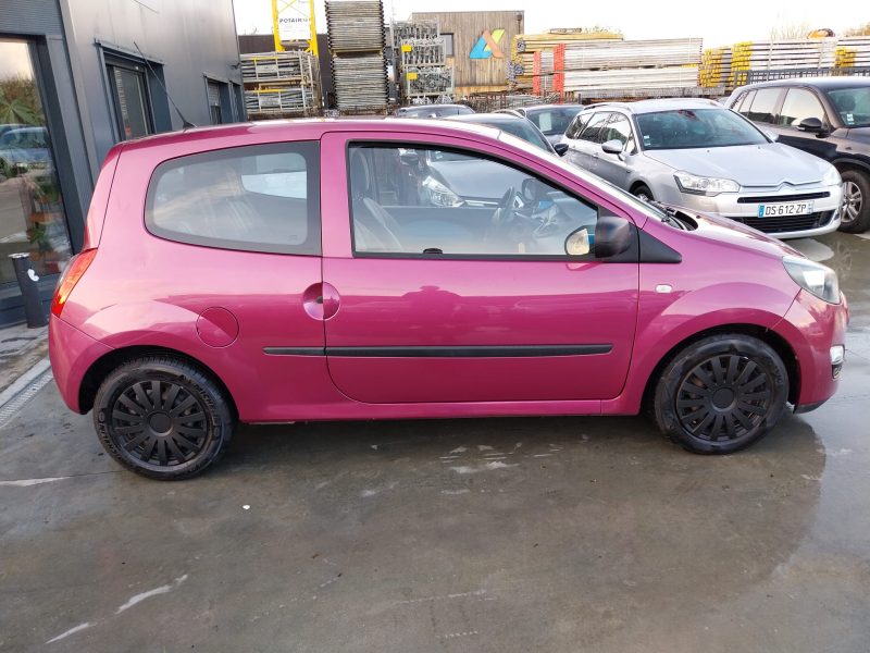 RENAULT TWINGO II 1.2 16V 75cv authentique