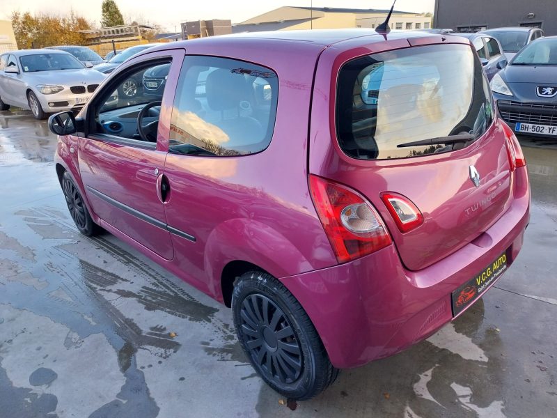 RENAULT TWINGO II 1.2 16V 75cv authentique