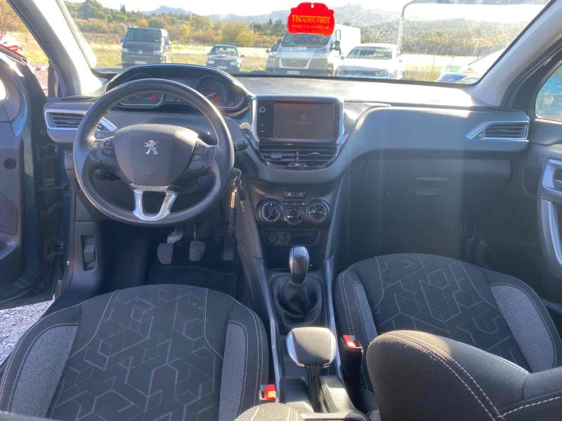 PEUGEOT 2008 garantie 12 mois 