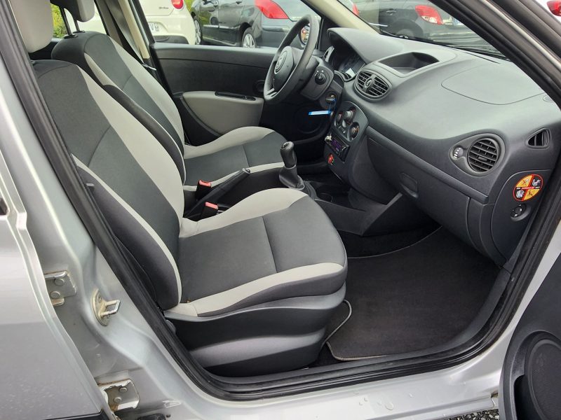 RENAULT CLIO III DCI 70CV 2010 164000 KM 