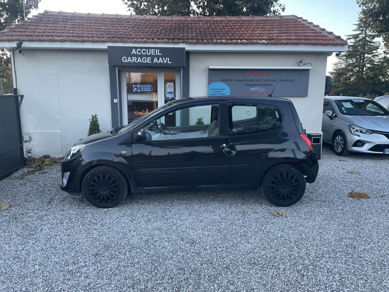 RENAULT TWINGO II 2010