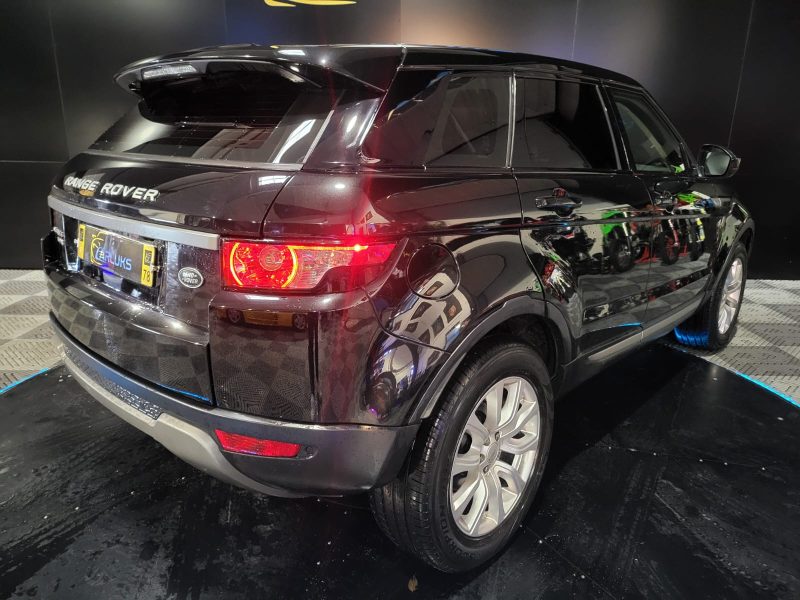 LAND ROVER RANGE ROVER EVOQUE 2.2 TD4 150cv Dynamic BVA // TOIT PANORAMIQUE/CAMERA DE RECUL/GPS/BLUE