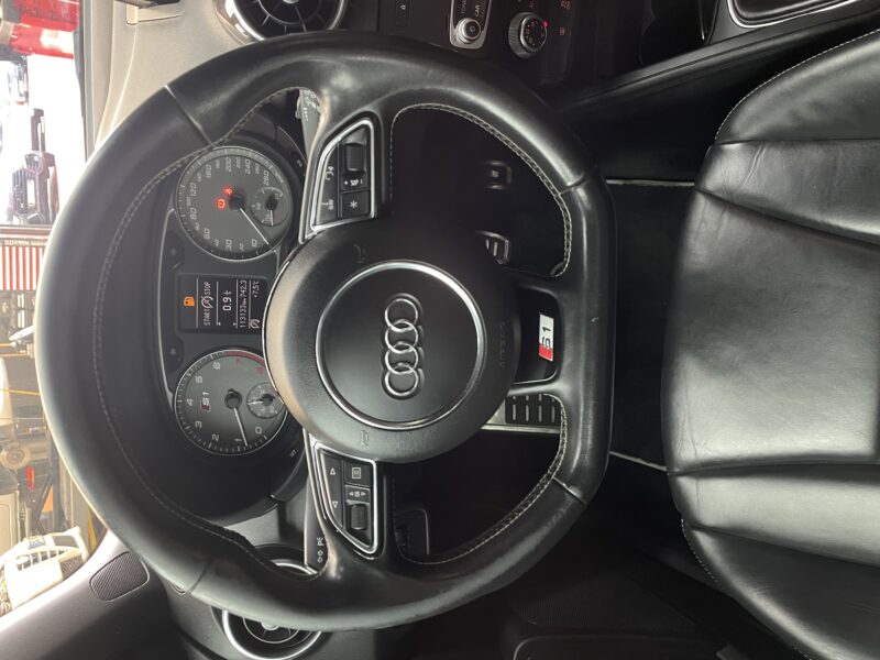 AUDI S1 2014