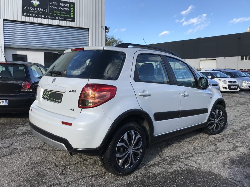 SUZUKI SX4 - 2.0 DDIS 135cv XPLORE 4x4 - GARANTIE 6 MOIS