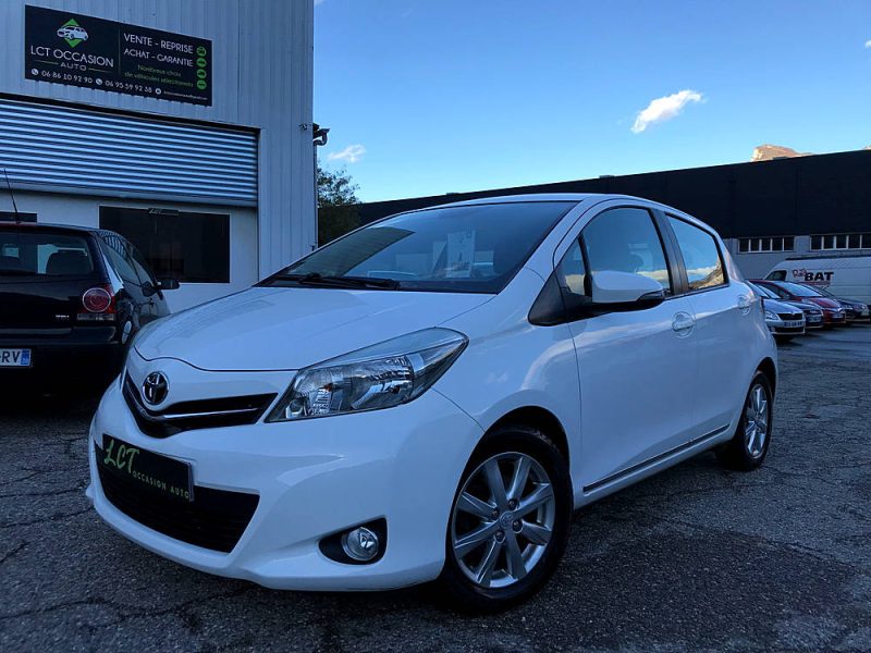 YARIS III - 1.3 VVTi 16V 99cv DYNAMIC - GARANTIE 6 MOIS