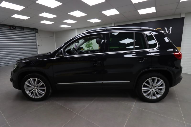 VOLKSWAGEN TIGUAN 2014