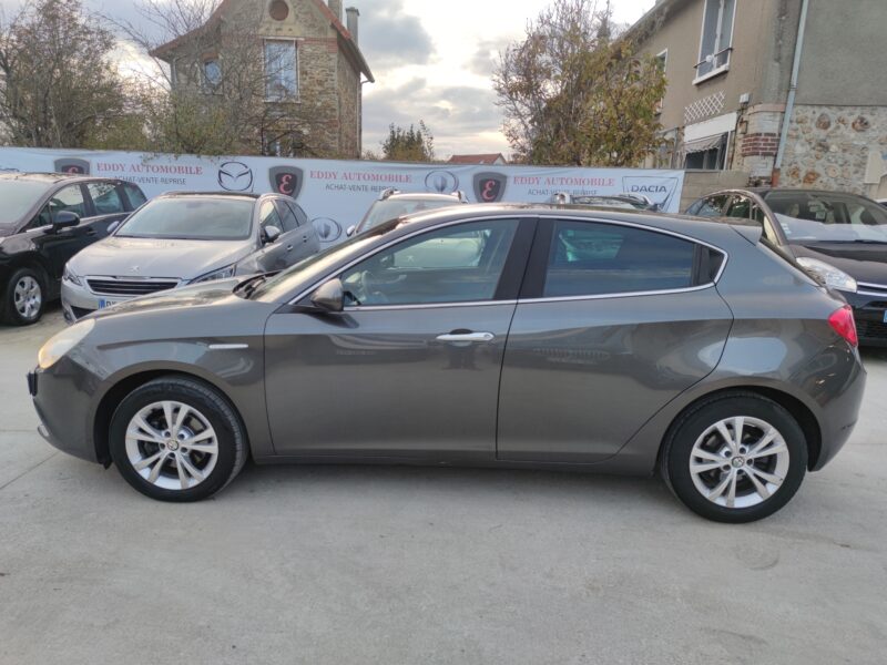 ALFA ROMEO GIULIETTA 2013