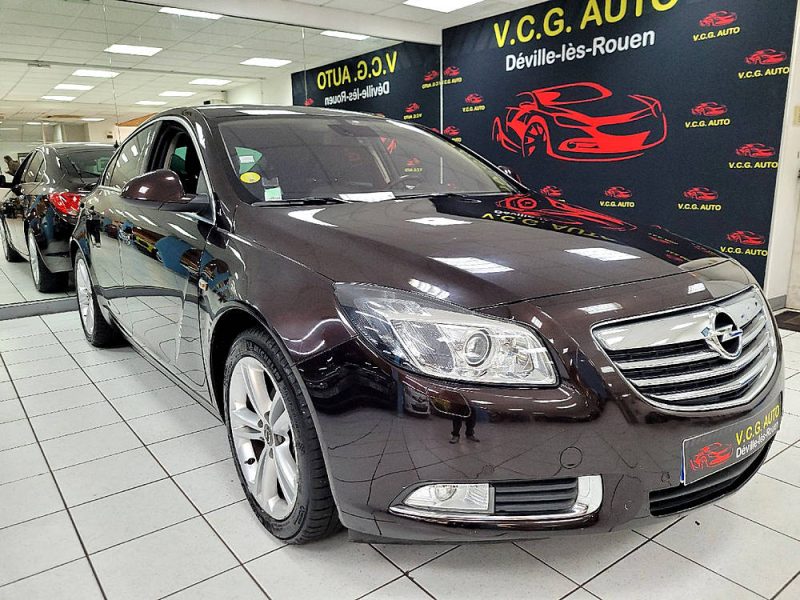 OPEL INSIGNIA A 2012 2.0 CDTI 1956cm3 131cv