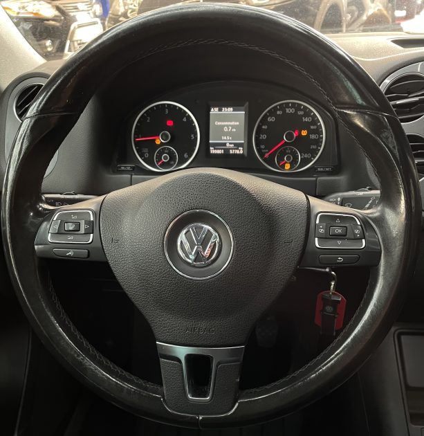 VOLKSWAGEN TIGUAN 2012