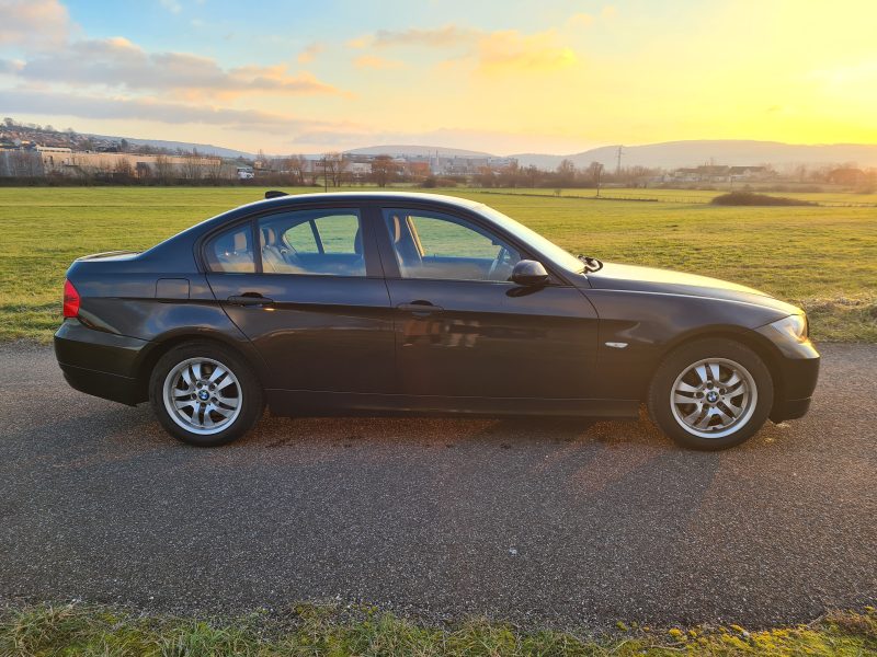 BMW E90 révisée et garantie 6 mois